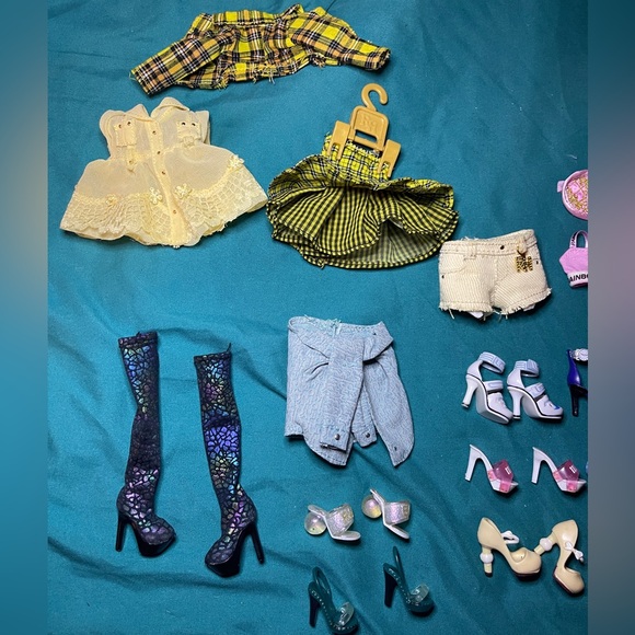 Rainbow High dolls (read descrip.) - Picture 12 of 16